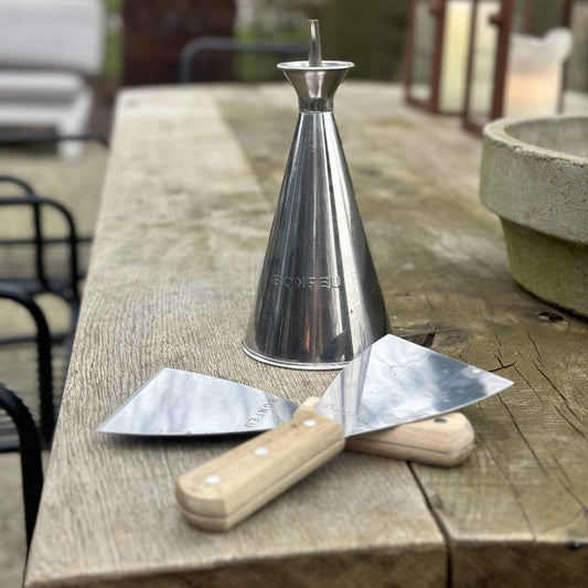 BonFeu spatula for BonFeu plancha cooking