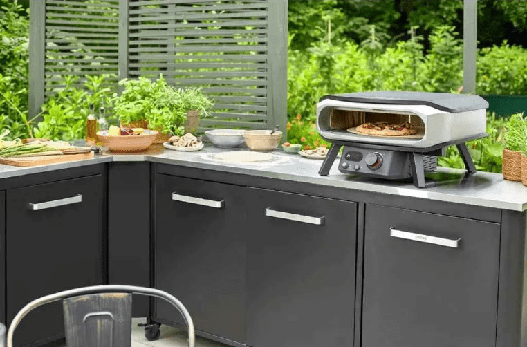 How to Get Your Outdoor Kitchen Ready for Summer: A Seasonal Checklist