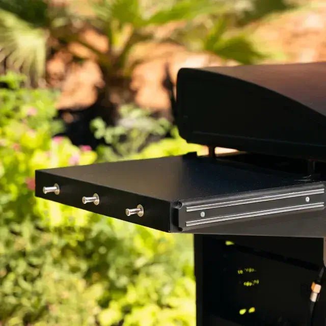 Blackstone Iron Forged 28" Griddle with Hood | 257‑2311DK