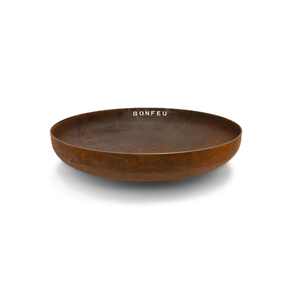 Rust-colored shallow circular corten steel fire bowl with matte finish and bonfeu brand engraving on rim