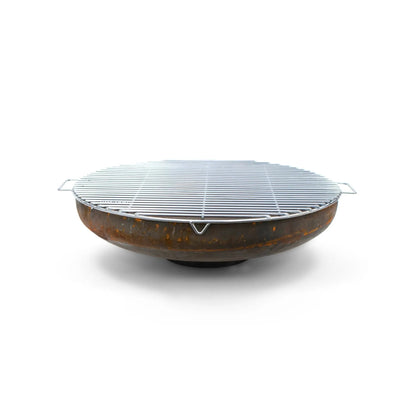 Rustic brown cast iron bonfeu bonbowl plus corten steel fire bowl with silver metal grill for outdoor use