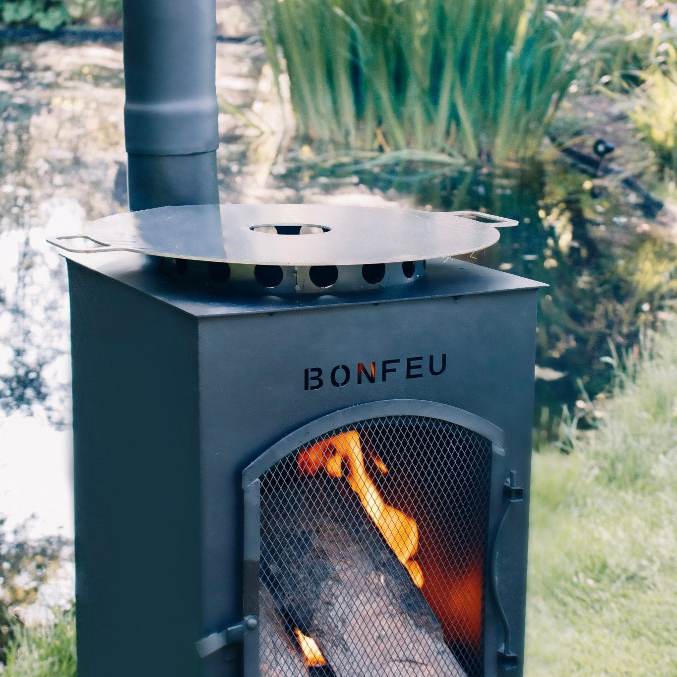 BonFeu Boncarré Outdoor Fireplace Black 3503 - Outdoor Fireplaces - 3503 - GardenHearth