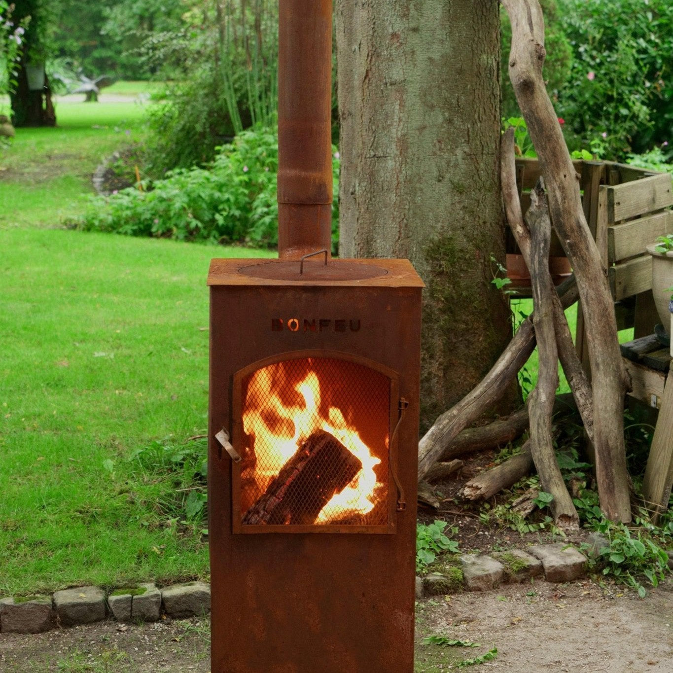 BonFeu Boncarré Outdoor Fireplace Corten Steel 3503R - Outdoor Fireplaces - 3503R - GardenHearth