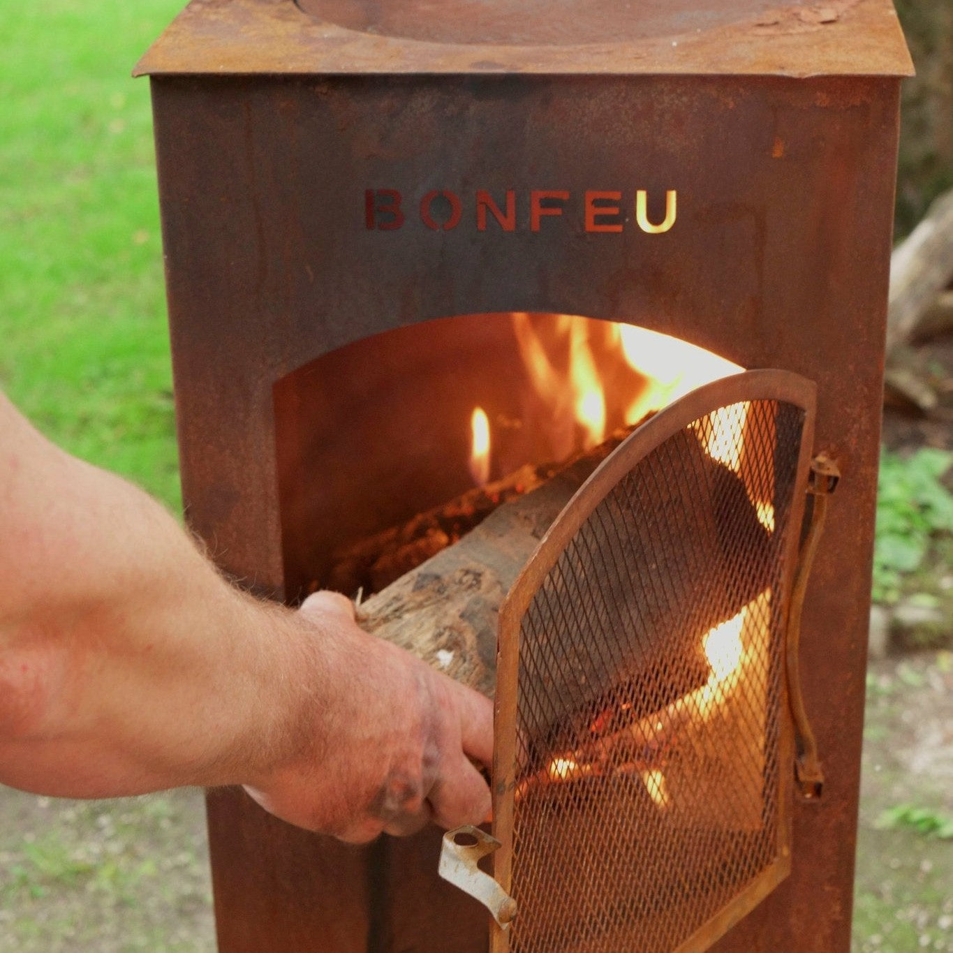 BonFeu Boncarré Outdoor Fireplace Corten Steel 3503R - Outdoor Fireplaces - 3503R - GardenHearth