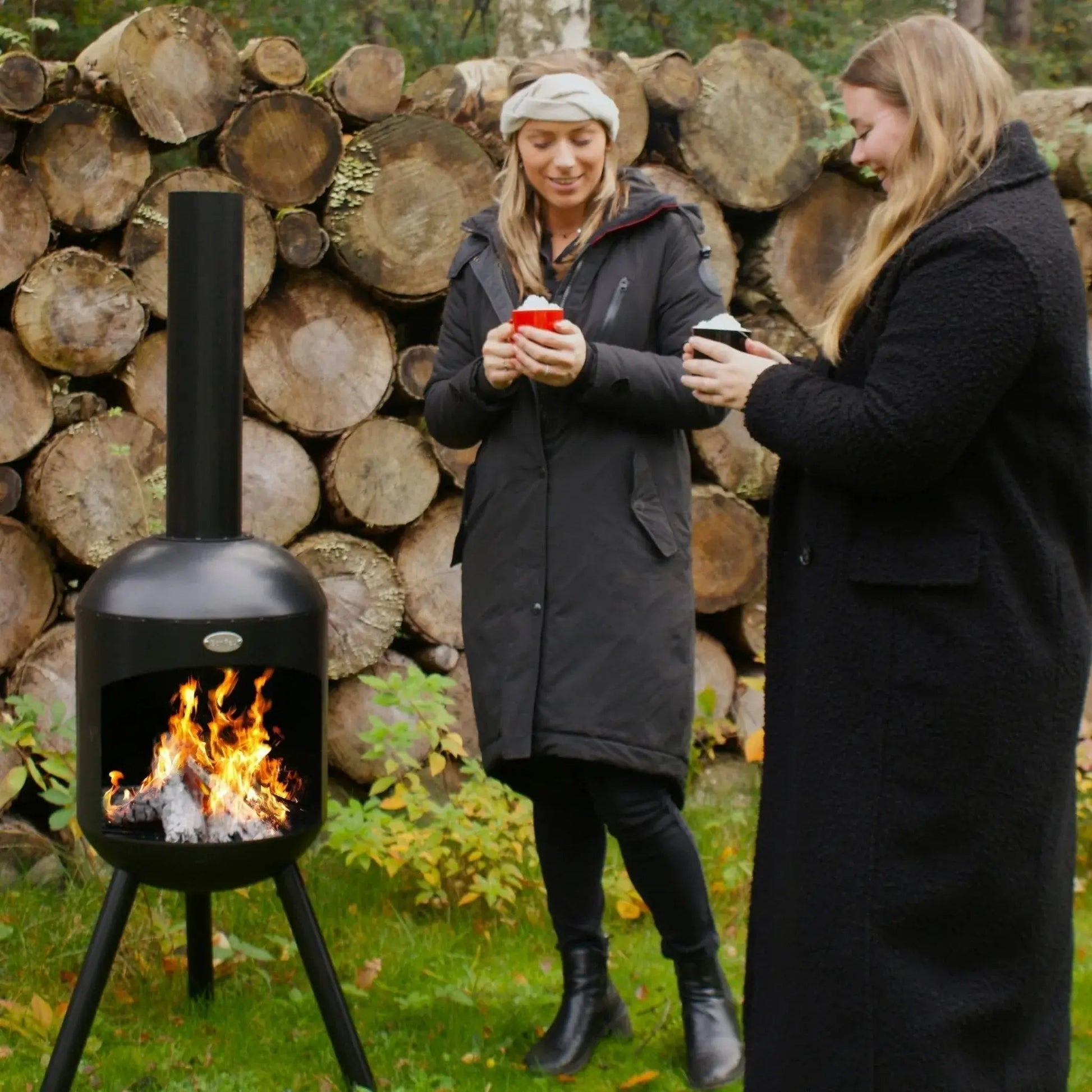 BonFeu BonSelo Black Outdoor Fireplace / Chimenea 3901