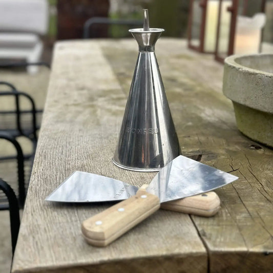 BonFeu spatula for BonFeu plancha cooking