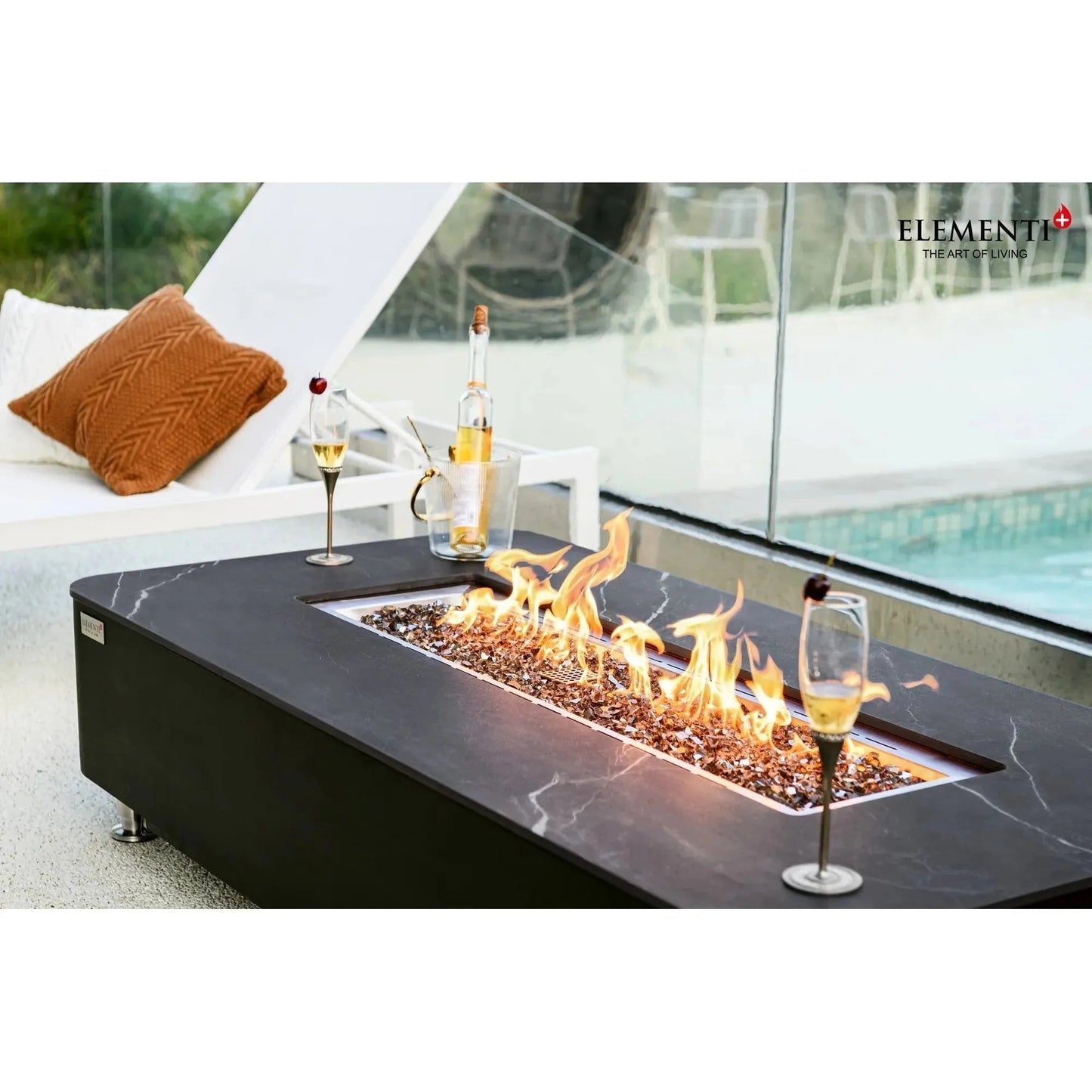 Elementi Plus Valencia fire table 16 kW black marble effect with rectangular flame and glass flutes on each side