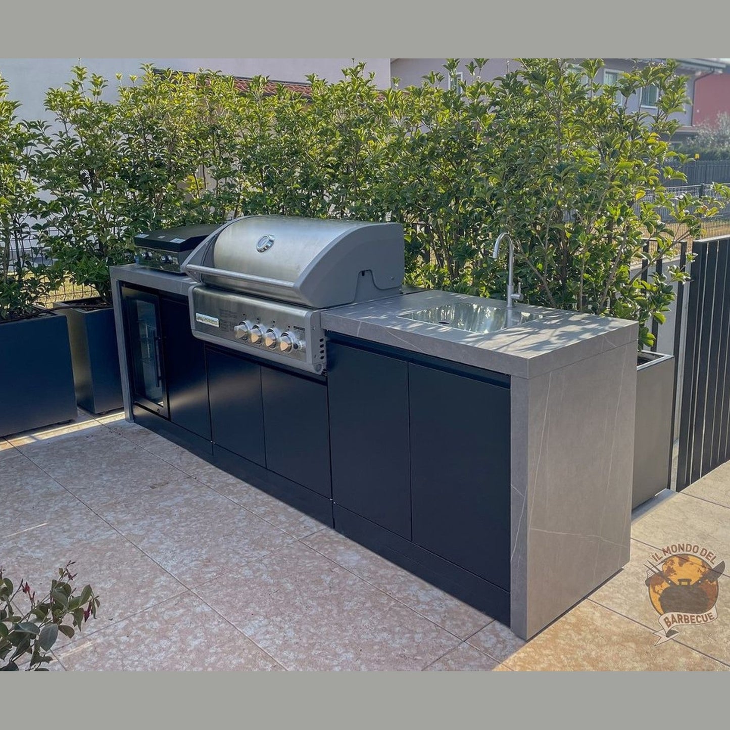 GrandPro 215 Crossray Grill 4B Outdoor Kitchen with Fridge and Sink | G215TC43FS - Outdoor Kitchens - G215TC43FS - GardenHearth