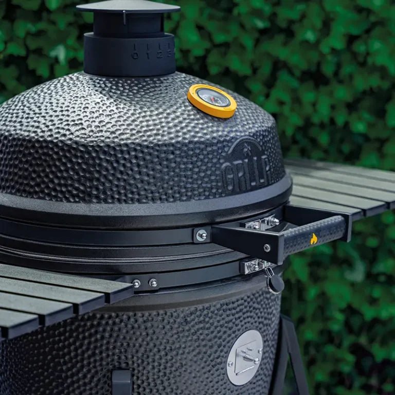 GRLLR Ember Classic 22 inch | Matte Black including Trolley | GR - 24 - EMB - 22 - CB - Kamado's - GR - 24 - EMB - 22 - CB - GardenHearth