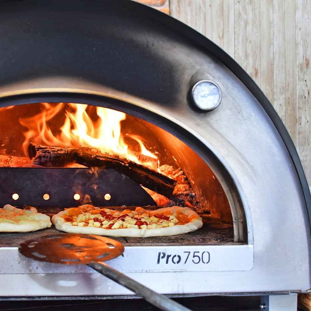 Igneus Pro 750 Wood‑Fired Pizza Oven | PRO750