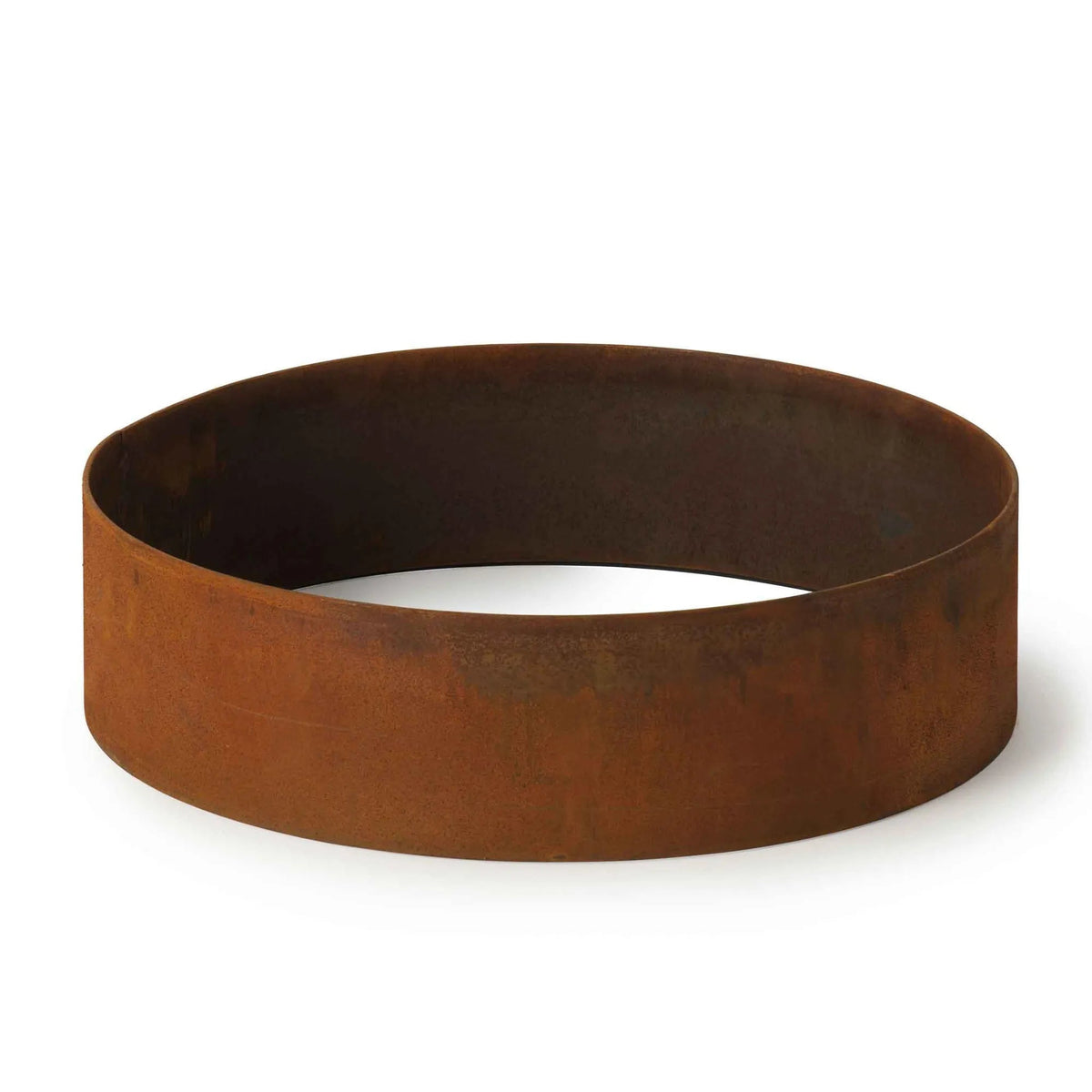Rust-colored cor-ten steel firepit ring by martinsen 9400 measuring 75cm for outdoor fire use