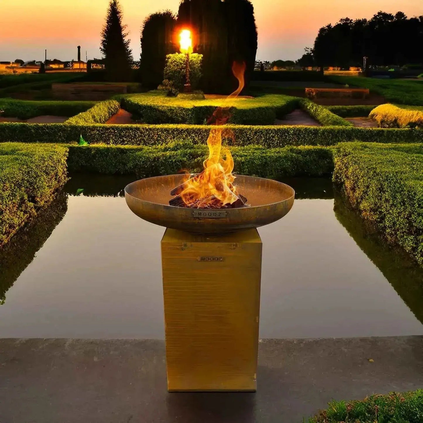 MOODZ Fire Bowl Base in Corten Steel