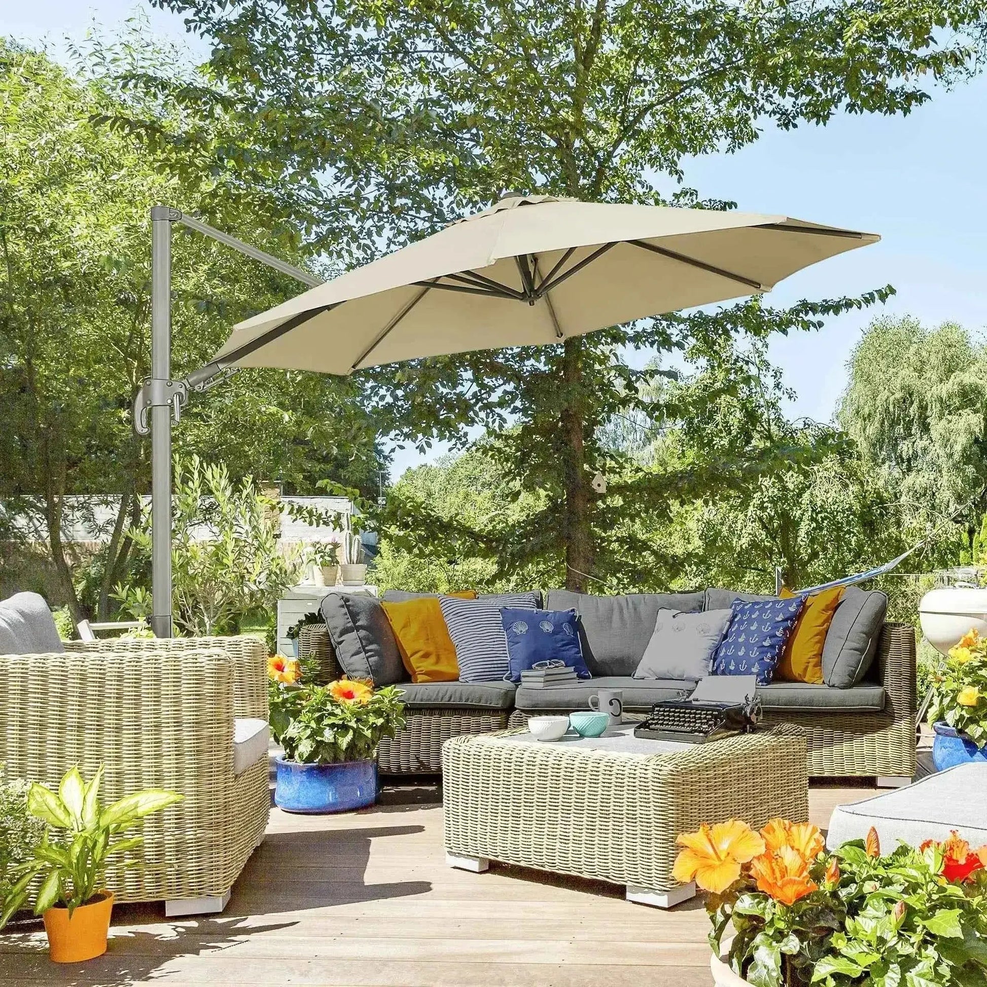 Beige Outsunny 3 meter cantilever patio umbrella with sturdy metal frame for beach and outdoor use