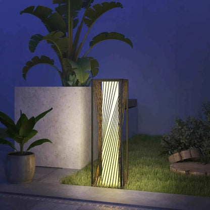 Outsunny Rattan Solar Floor Lamp, Auto On/Off LED Garden Lights - Grey| 867-265V00GY