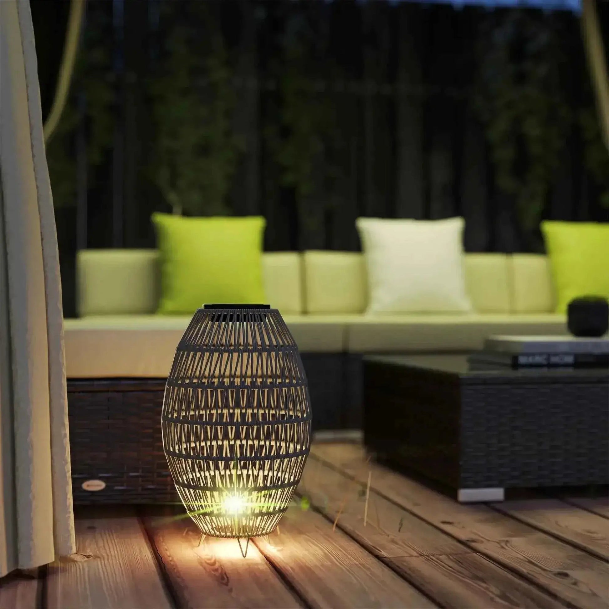 Outsunny Rattan Solar Lamp, Auto On/Off Garden Lantern - Grey | 867-264V00GY