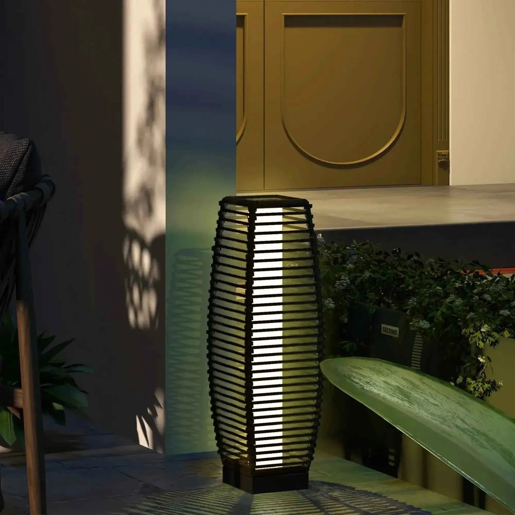 Outsunny Solar Floor Lamp w/ Auto On/Off LED Lights - Brown | 867-154V00BN